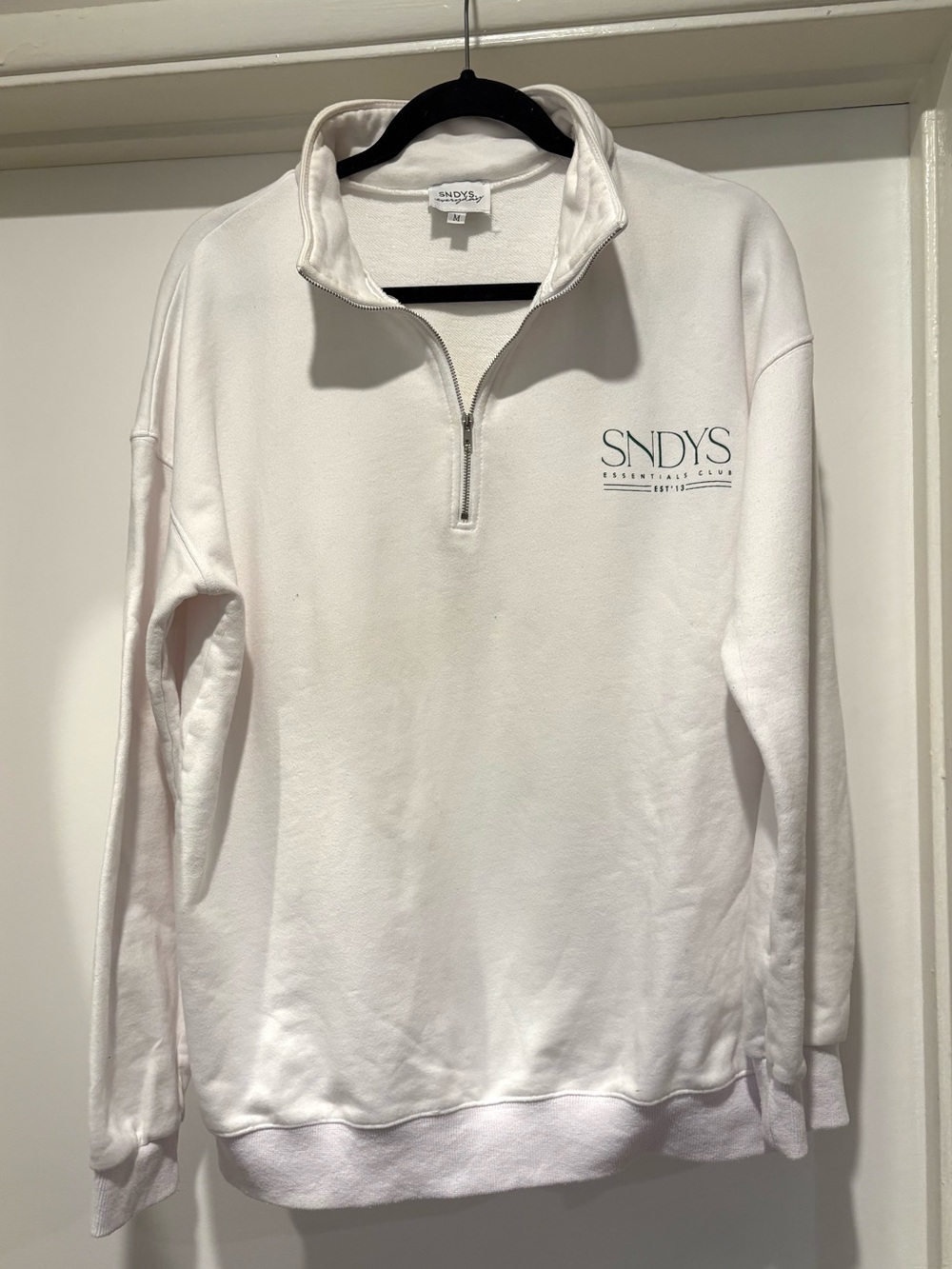 SNDYS Quarter Zip Pullover Sweatshirt Resort Vibes Top Sundays Graphic Basic